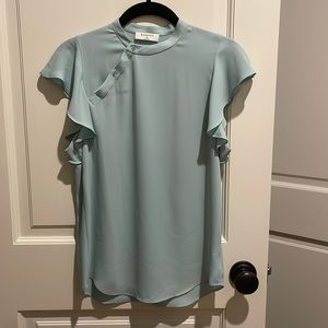 Aritzia - Babaton Blouse